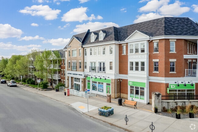 Gateway Harrison Woods