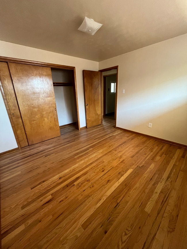 Building Photo - 3950 W 44th Ave