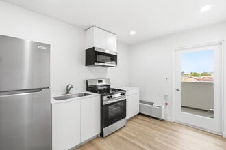 Building Photo - 7655 San Pedro St