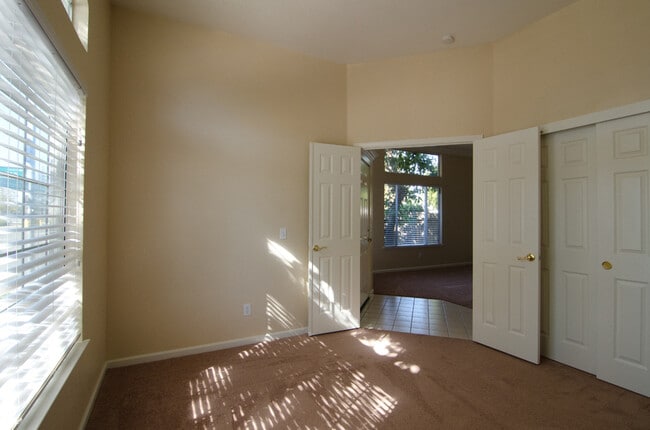 Building Photo - 6701 Storia Way
