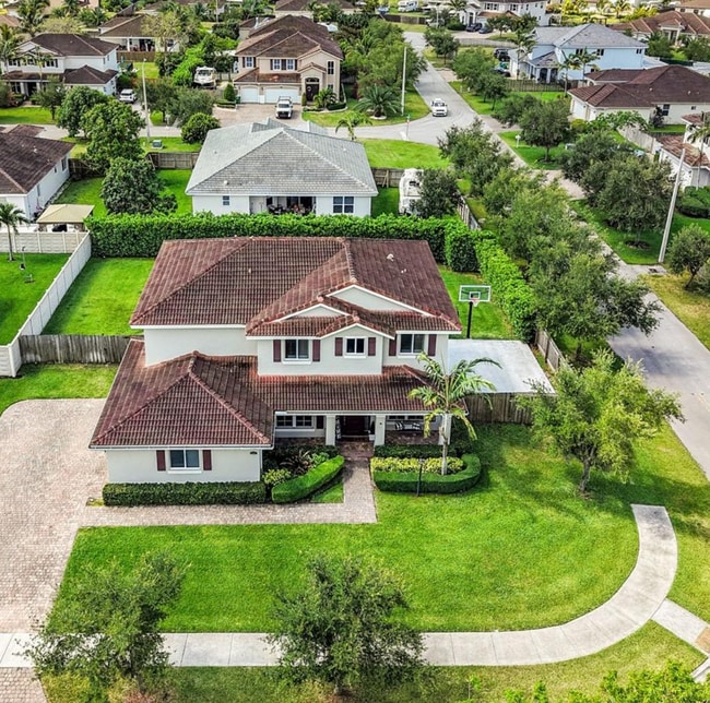 Building Photo - 12780 SW 224th St