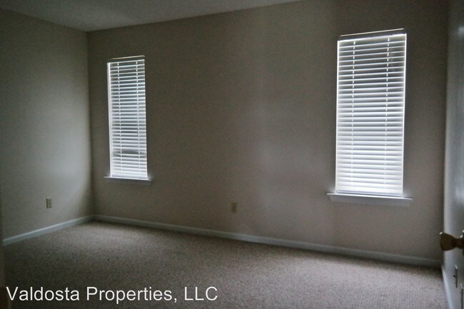 Building Photo - 4372 Whippoorwill Cir