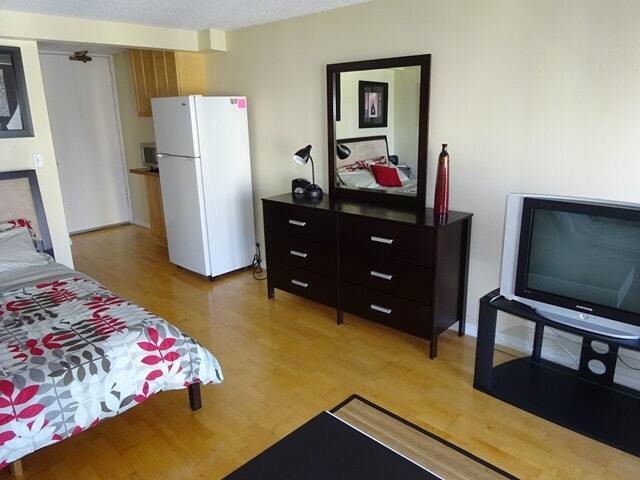 Building Photo - 445 Seaside Avenue, Unit 1605