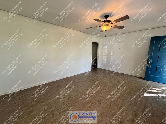 Primary Photo - YOUR NEXT HOME!! Gorgeous and convenient!