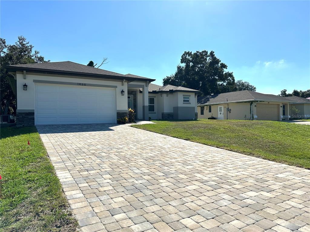 Foto principal - 1466 Dewitt St
