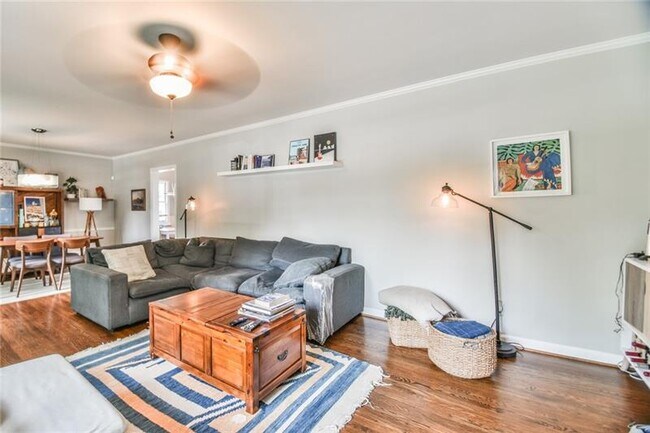 Foto del edificio - 1212 Poplar Grove Dr NE