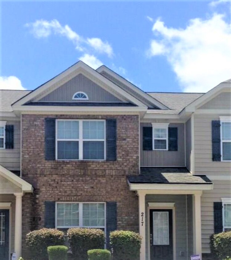 217 Durham Park Way, Pooler, GA 31322 Townhouse for Rent in Pooler