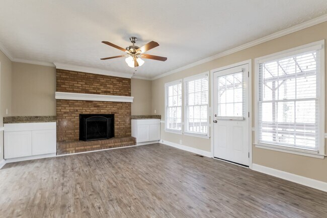 Building Photo - 1751 Tulip Tree Ct