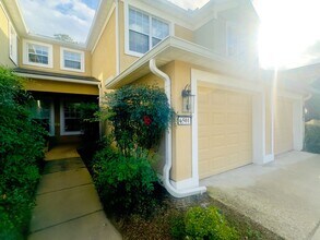 Building Photo - 6501 White Blossom Cir