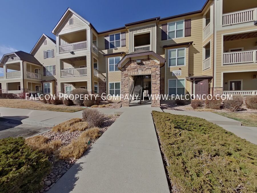 Foto principal - Incredible Condo in Stetson Hills! - Avail...