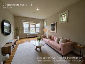 Building Photo - 22 Rosslyn Ave N