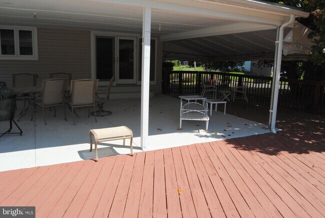 Building Photo - 1645 Jarrettown Rd