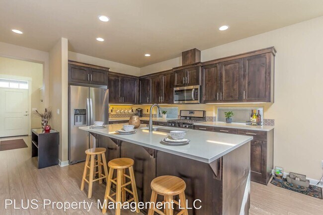 Foto del edificio - 4 br, 2.5 bath House - 3760 SW Badger Court