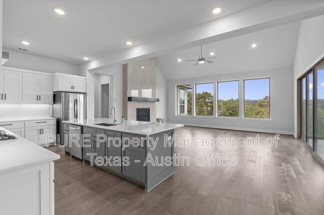 Foto del edificio - 19016 Excursion Falls Way