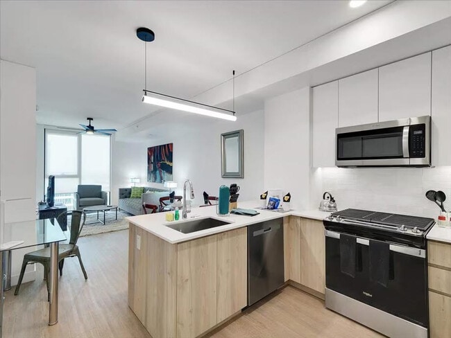 Foto del edificio - 817 N 6th St