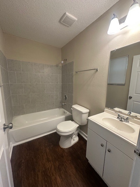 Coming Soon! Spacious 4 Bedroom Home with Fenced Yard! - Coming Soon! Spacious 4-Bedroom Home with Fenced Yard!