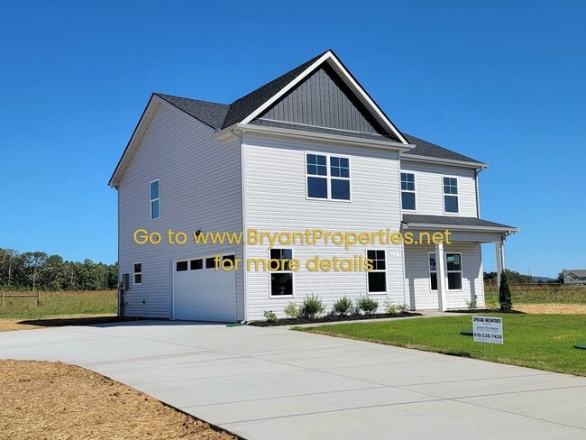 Building Photo - 615 Vrabel Rd