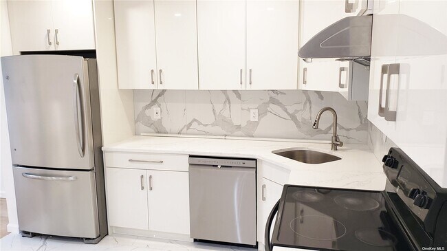 Foto del edificio - 209-28 23rd Ave