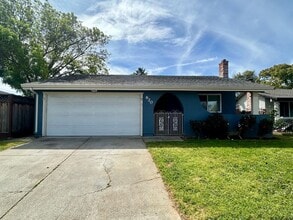 Building Photo - 820 Welburn Ave