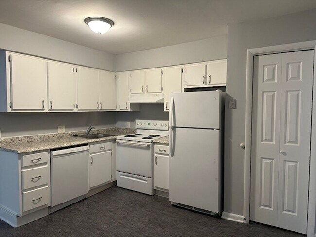 Foto del edificio - 6890 Clearfield St