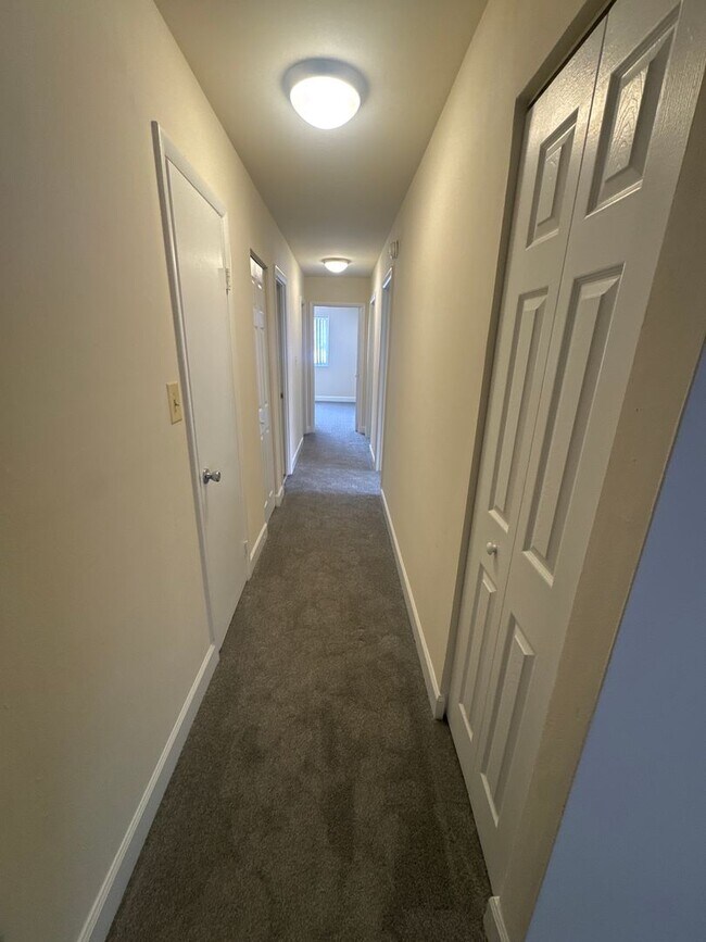 Interior Photo - Hewitt Gardens Apartments