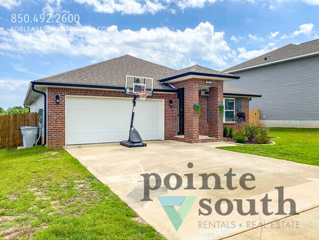 Building Photo - 5601 Guinevere Ln