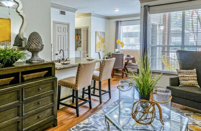 Building Photo - Lease Today, Smile Tomorrow