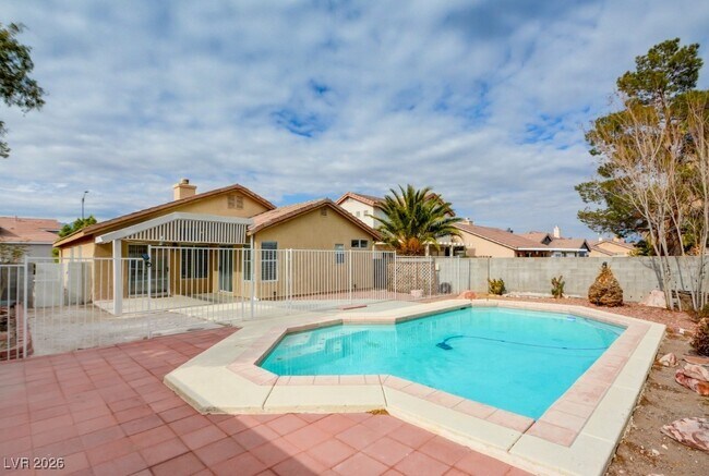 Foto del edificio - 2300 Steinke Ln