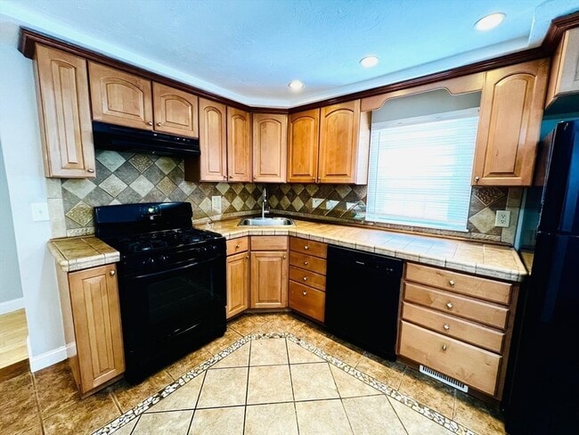 Foto del edificio - 199 Andover St