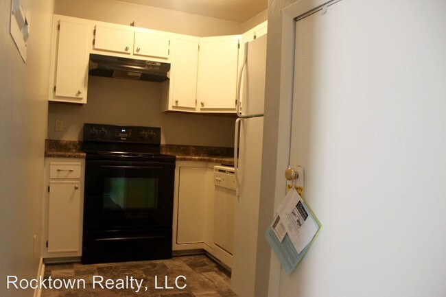 Building Photo - 1458 Bradley Dr