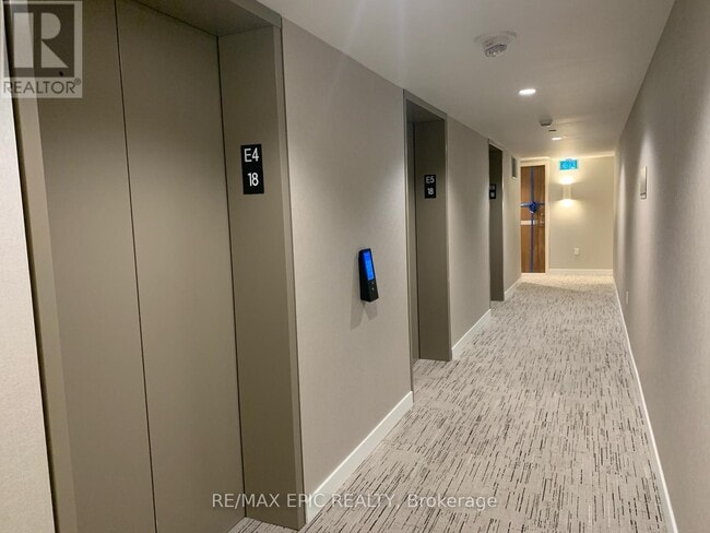 Building Photo - 85 McMahon Dr