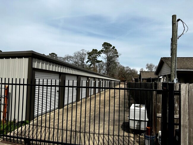 Foto del edificio - 21441 W Wallis Dr