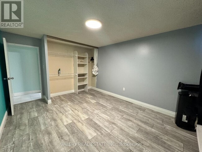 Building Photo - 65 Highland Crescent