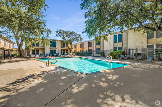 Apartments Near The Crossing At Camp Bowie In Fort Worth Tx Page 5 Apartments Com