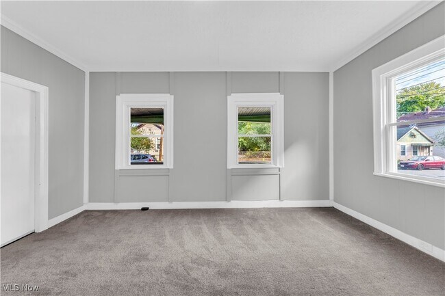 Foto del edificio - 3118 W 30th St