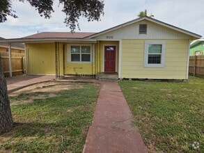 Building Photo - 909 E Loeb St