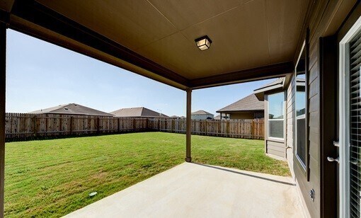 Building Photo - HUGE 2400+ sq ft 4/3.5 in Avery Park.