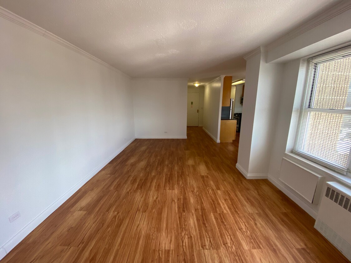 Foto principal - 747 10th Ave