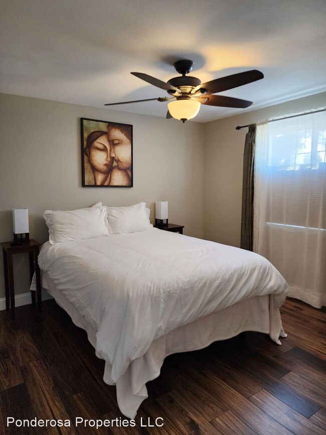 Foto del edificio - 3 br, 2 bath House - 188 E Black Butte