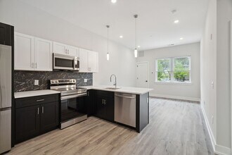 Interior Photo - Sparrow House