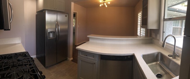 Kitchen-2 - 5810 Bowcroft St