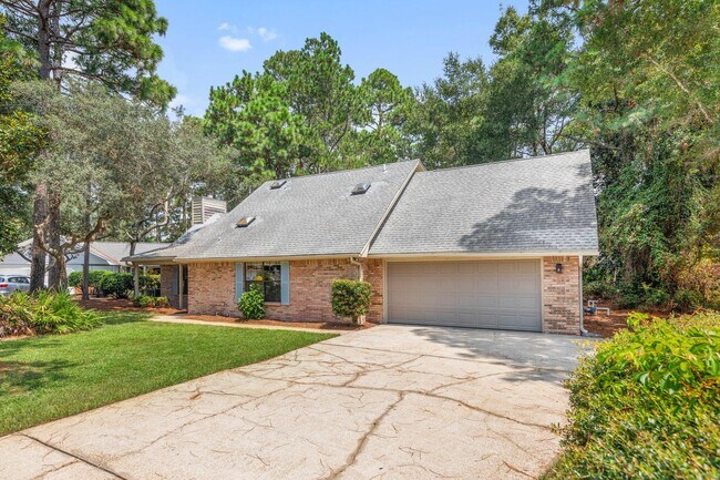 Building Photo - 829 Turnberry Cove S