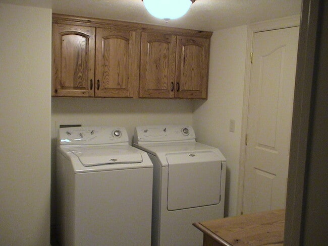 Lavandería - 3627 N 400 W