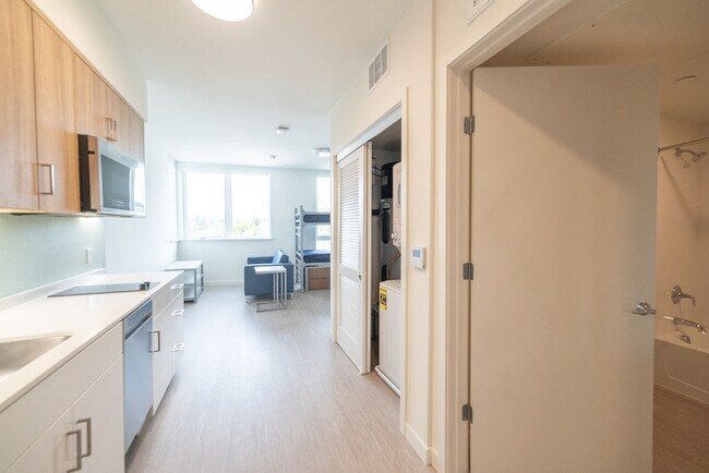 Foto del edificio - Secure Your Dream Home at RUMI – Fully Furnished Units with Stunning Views!