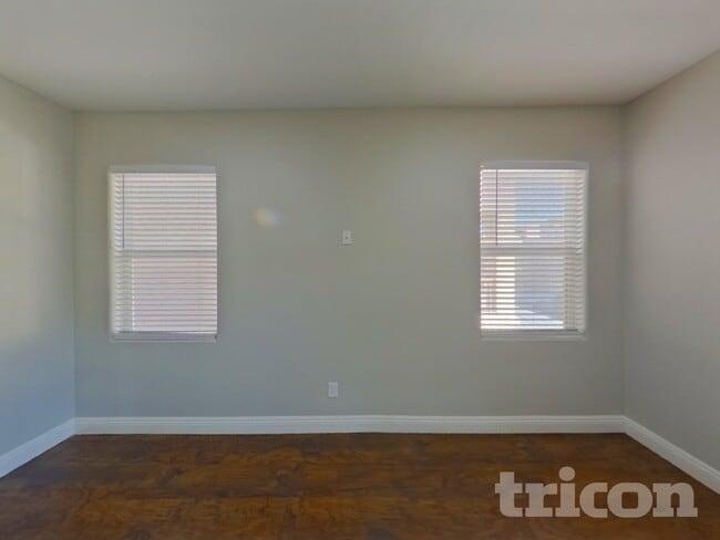 Building Photo - 6639 Weeping Pine St