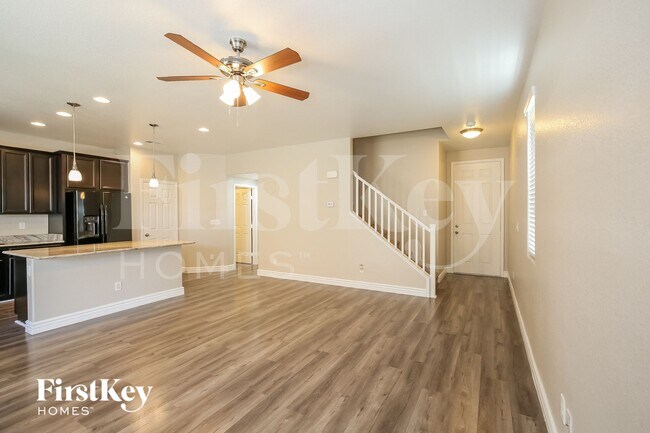 Building Photo - 5605 N Balsam St