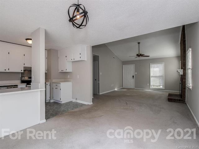 Building Photo - 6500 Touchwood Dr