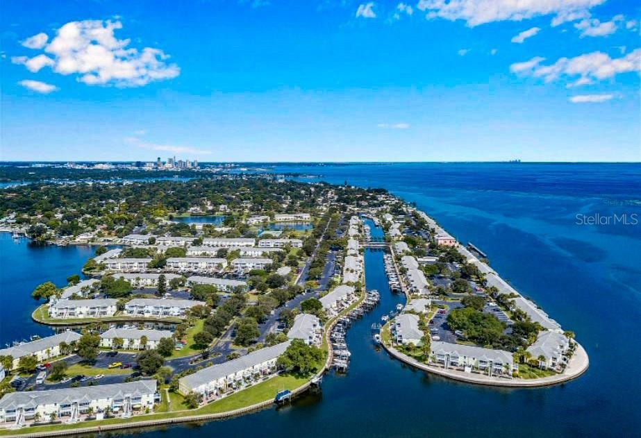 Primary Photo - 5245 Coquina Key Dr SE