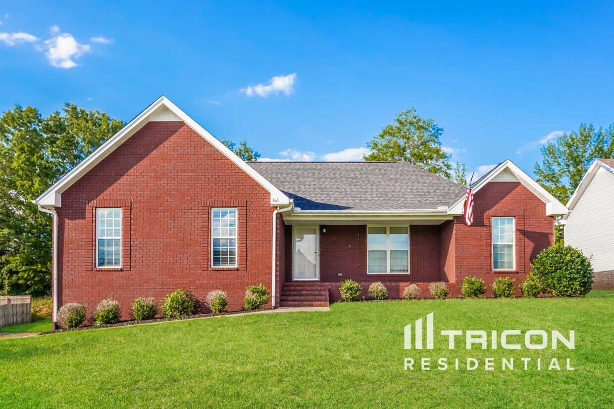 Foto principal - 346 Preakness Circle Pleasant View TN