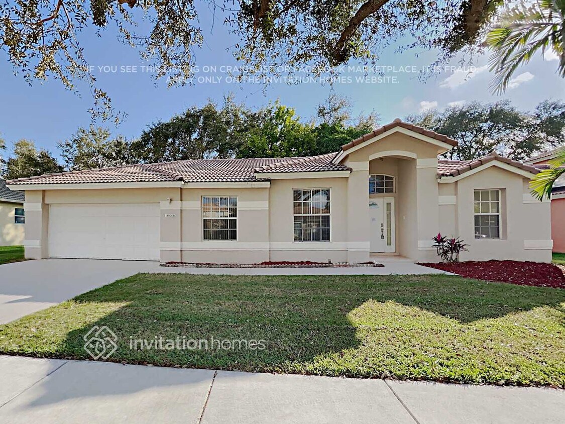 Primary Photo - 10660 SW 21st St